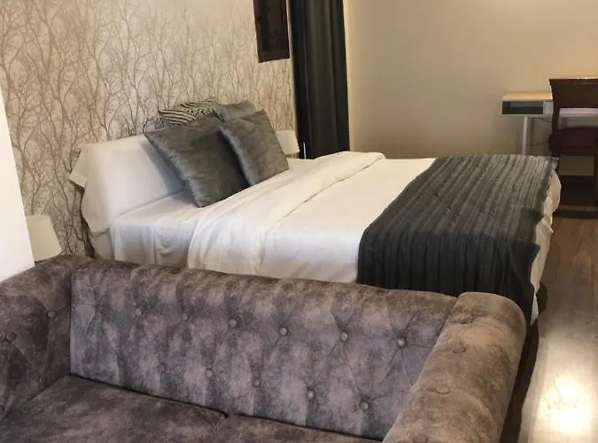 Hospederia El Batan 2*