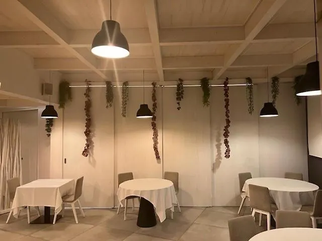 Hotell Hospederia El Batan 2*