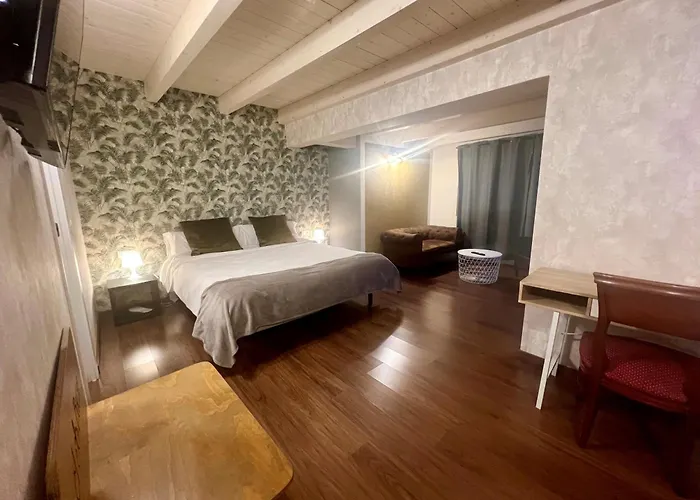 Hospederia El Batan 2*